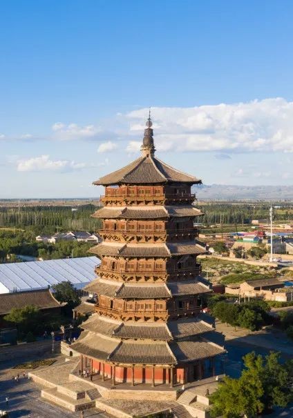 山西阳光下的欢乐时光